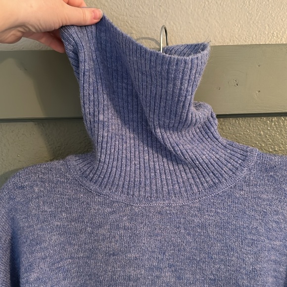 Turtle Neck Sweater - Picture 5 of 5
